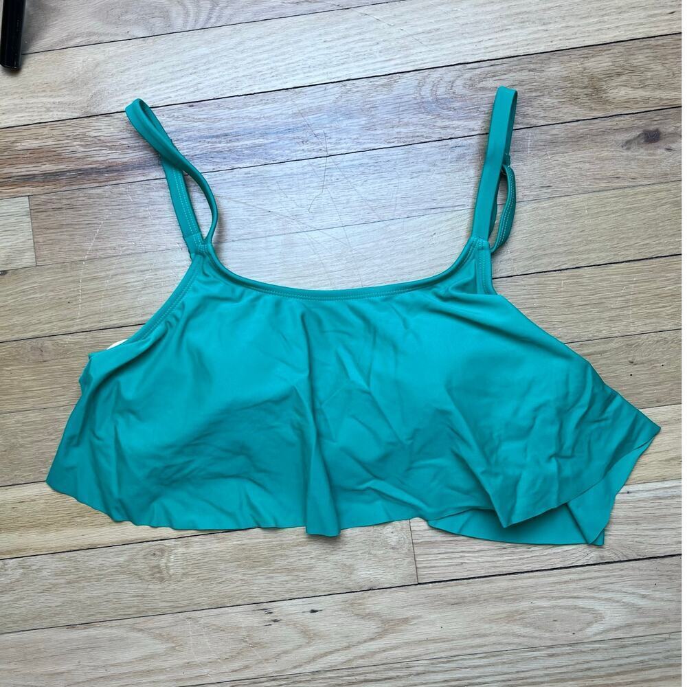NEW Shapermint Women's M Swim Ruffled Bikini Top Green Bathing Suit Summer Beach